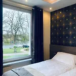 Seidenstrasse & Restaurant 3*