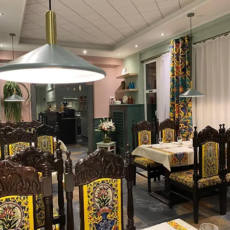 Seidenstrasse & Restaurant 3*